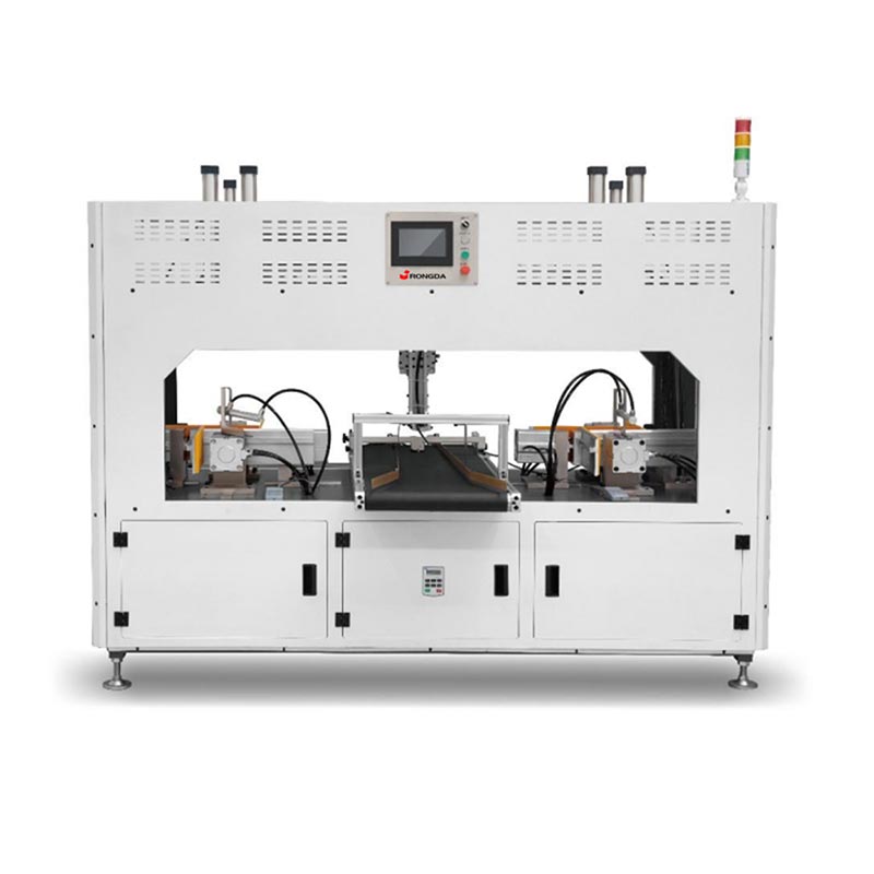 Avtomatski stroj za stiskanje toge škatle